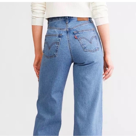 Levi's Ribcage Wide Leg Jeans - Picture 2 of 6